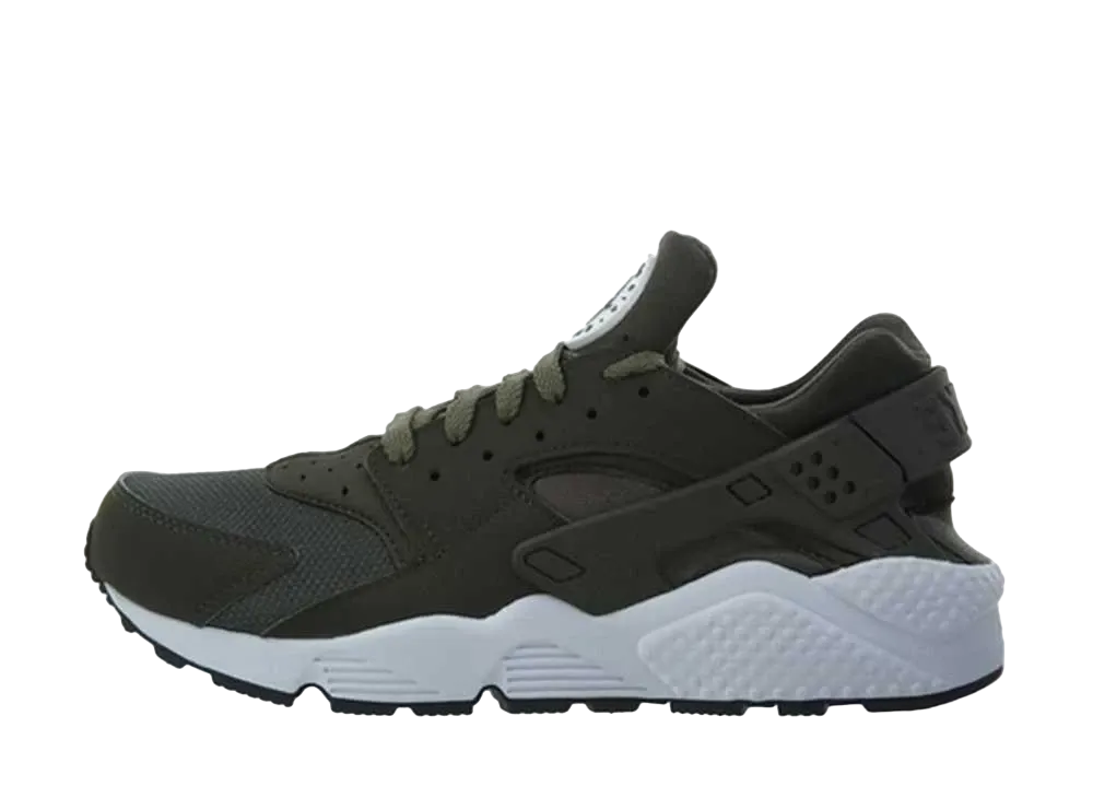 ナイキ エア ハラチ "カーゴ カーキ/カーゴ カーキ ホワイト"