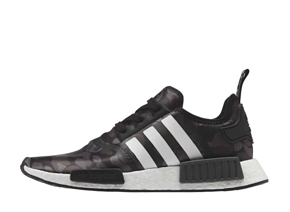 ア ベイジング エイプ × アディダス NMD R1 "ブラック"
