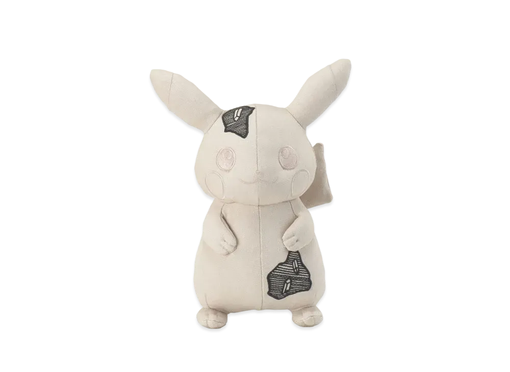 スモール Daniel Arsham×Pokemon plush Pikachu 【公式通販】