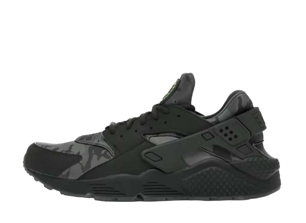ナイキ エア ハラチ ラン "カモ グリーン"