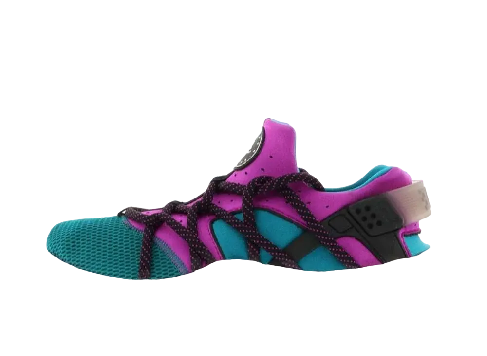 ナイキ エア ハラチ NM "レディアント エメラルド"