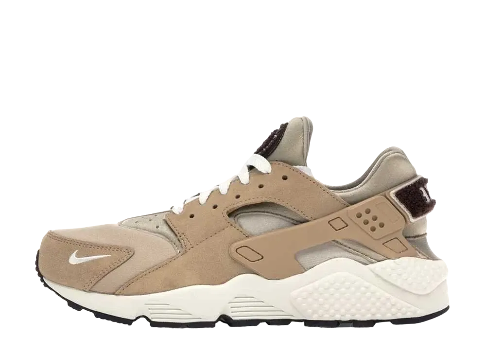 ナイキ エア ハラチ ラン "デザート/セイル"