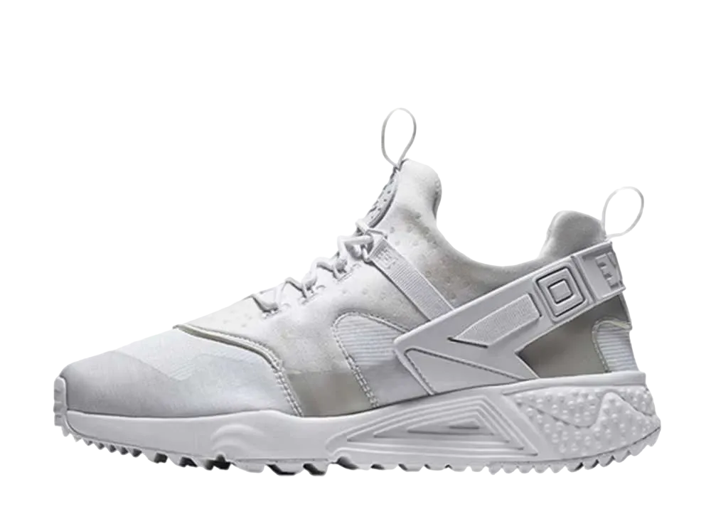 ナイキ エア ハラチ ユーティリティ "ホワイト"