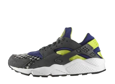 ナイキ エア ハラチ "グレー/ヴェノム グリーン"