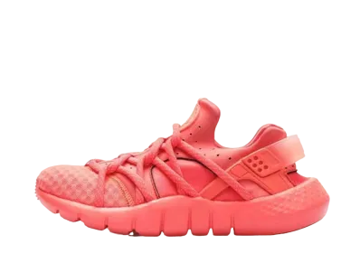 ナイキ エア ハラチ NM "ホット ラバ"