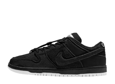 ナーハンターズ × ナイキ SB ダンク ロー "ブラック/ホワイト"