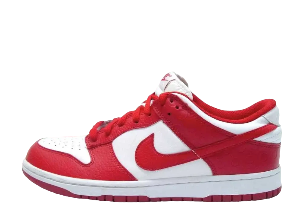 ナイキ ダンク ロー "ホワイト/バーシティー レッド"