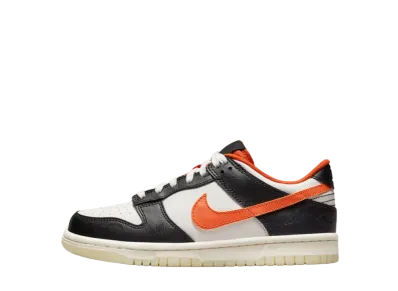 ナイキ GS ダンク ロー PRM "ハロウィーン" (2021)