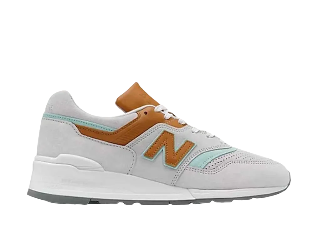 New Balance 997 "Nimbus Cloud/Light Reef"