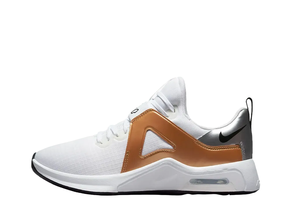 ナイキ ウィメンズ エアマックス ベラ TR 5 "ホワイト/メタリックゴールド"