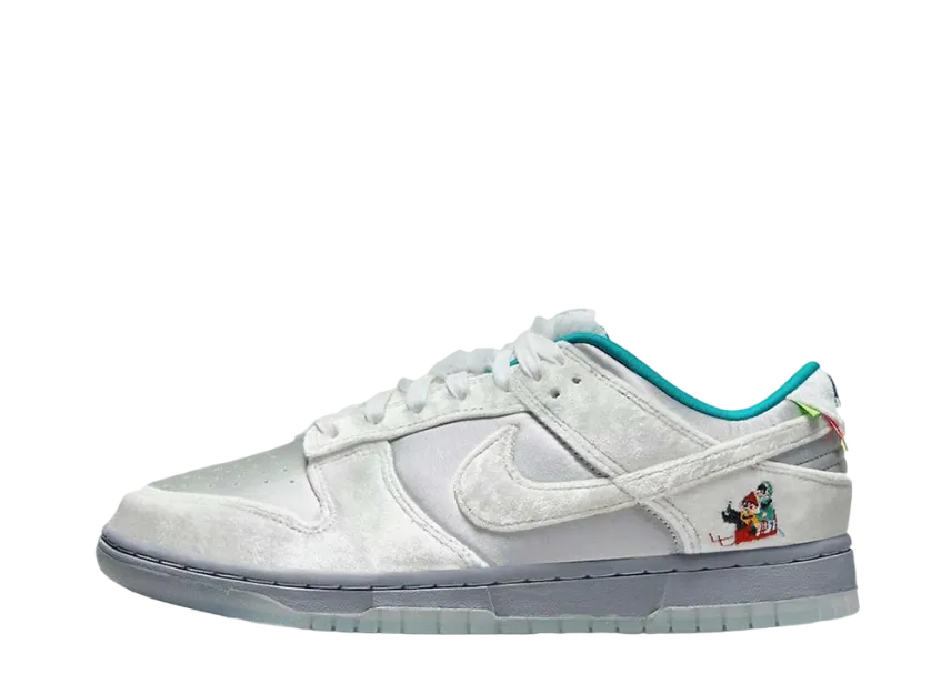 ナイキ ウィメンズ ダンク ロー "アイス ホワイト グリーン"