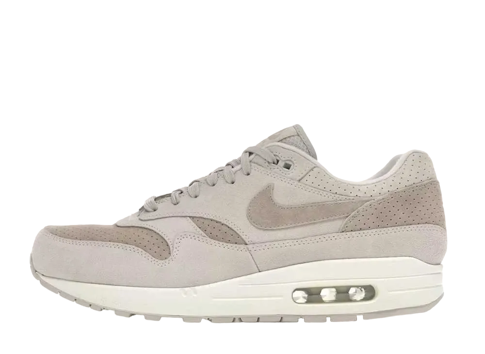 ナイキ エアマックス1 "デザートサンドスウェード"