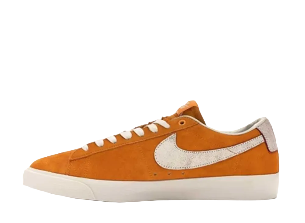 ナイキ SB ブレイザー ロー GT "ブルーズド ピーチ"