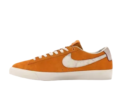 Nike SB Blazer Low GT "Bruised Peach"