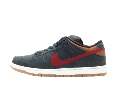 ナイキ ダンク SB ロー "コーデュロイ エール ブラウン"