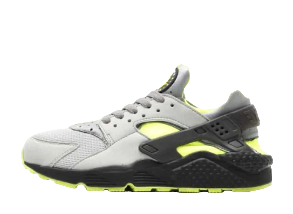 ナイキ エア ハラチ "ダスト/ボルト/ブラック/ミディアム アッシュ-ホワイト/グラニット"