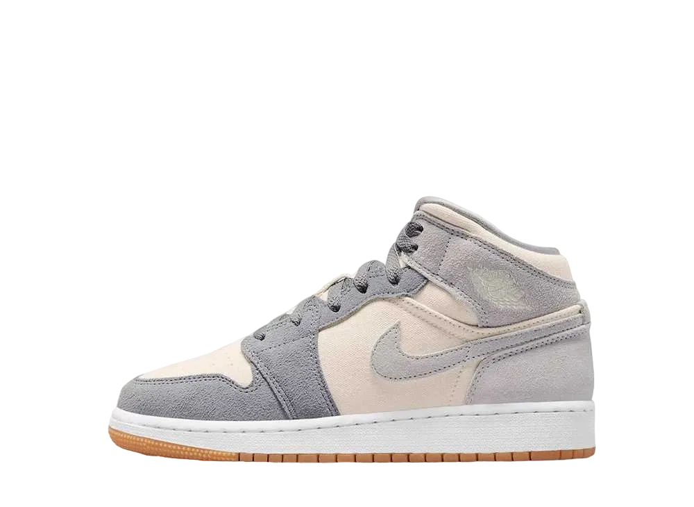 ナイキ GS エアジョーダン1 ミッド SE "ココナッツミルク/パーティクルグレー"
