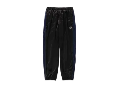 BlackEyePatch B EMBLEM VELOUR PANTS "Black"