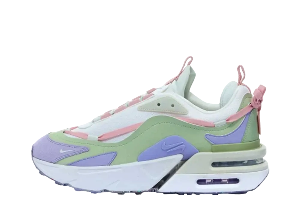 ナイキ ウィメンズ エアマックス フュリオサ "サミットホワイト/パープルドーン"