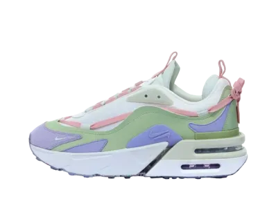 ナイキ ウィメンズ エアマックス フュリオサ "サミットホワイト/パープルドーン"