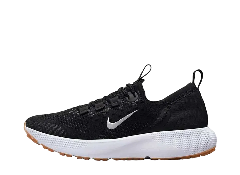 ナイキ ウィメンズ エスケープ ラン フライニット "ブラック/ホワイト"