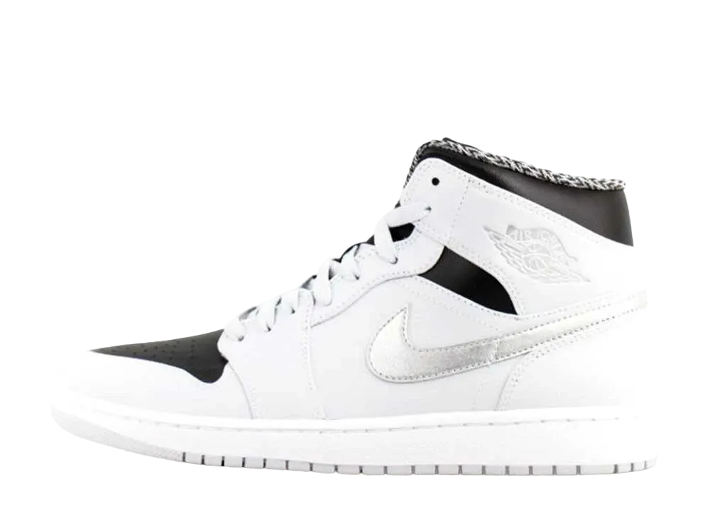 ナイキ エアジョーダン1 ミッド "ピュア プラチナム/メタリック シルバー"