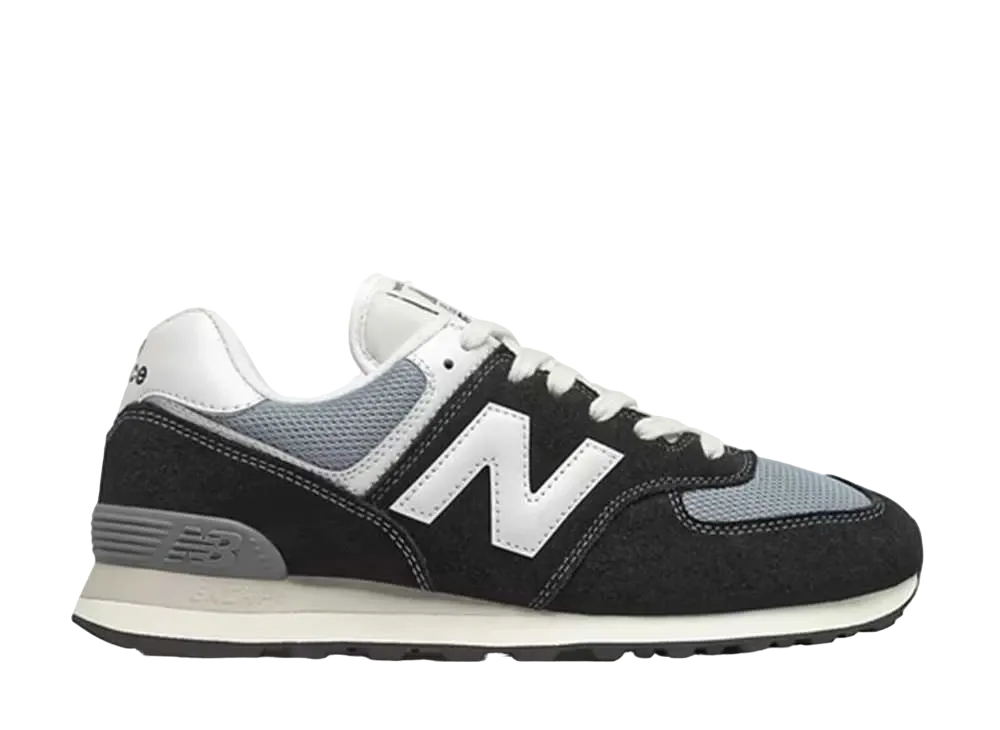 New Blance 574 "Black Reflection"