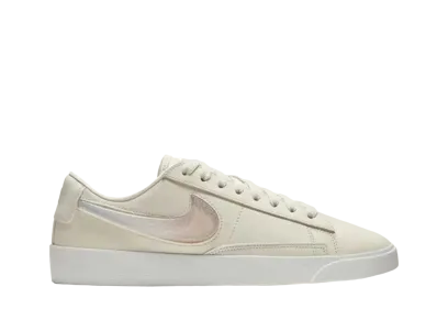 Nike Women's Blazer Low Jelly Jewel "Cream"