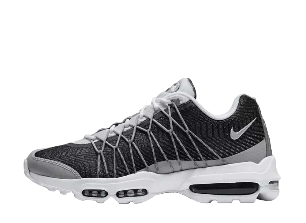 ナイキ エアマックス95 ジャガード "ホワイト"