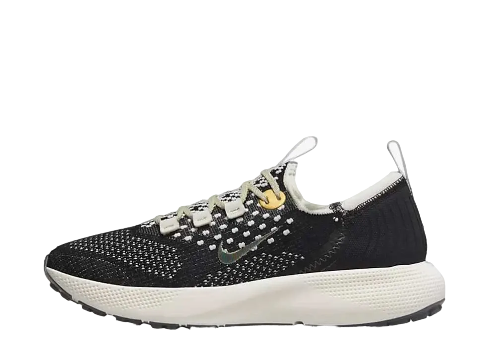 ナイキ ウィメンズ エスケープ ラン フライニット "ブラック/メタリック ビビット ゴールド"