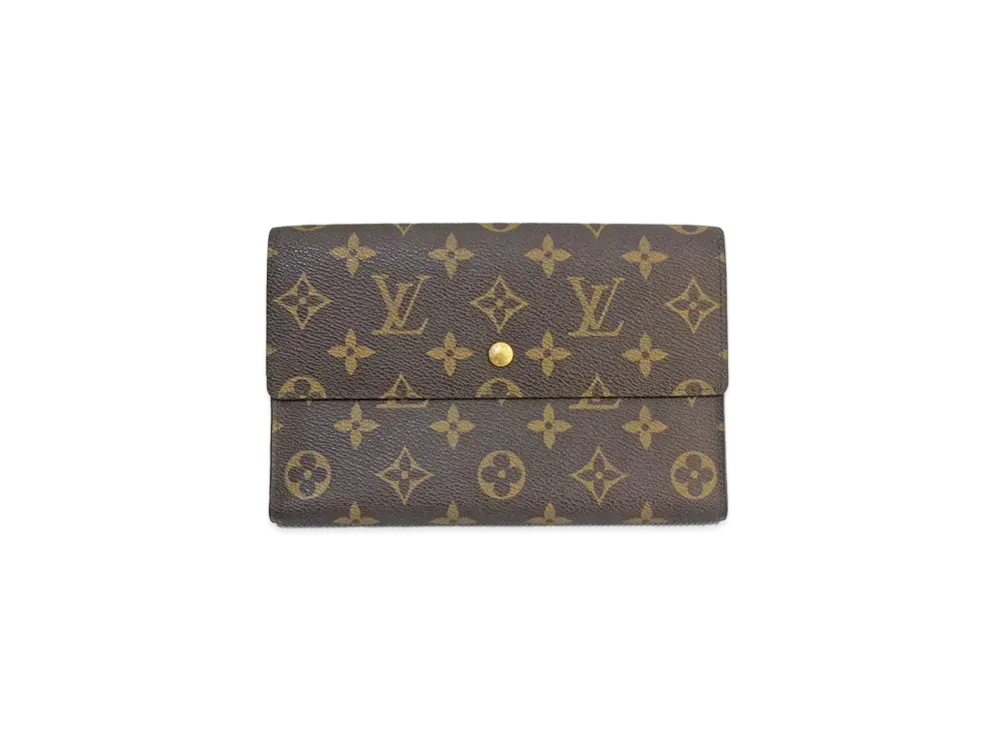 Louis Vuitton Monogram Pochette Passport