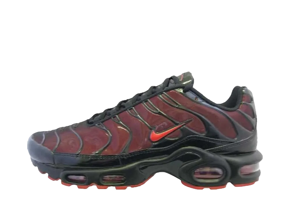 ナイキ ウィメンズ エアマックス プラス "スポーツ レッド ブラック"