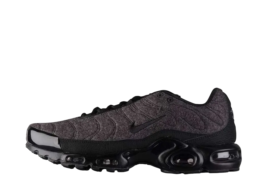 ナイキ エアマックス プラス クィルティド "ウール"
