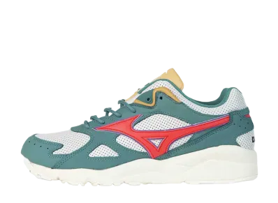 Patta × Mizuno Sky Medal TR "Ivory/Red/Green"
