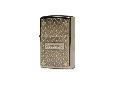 Supreme Diamond Plate Zippo® "Metal"