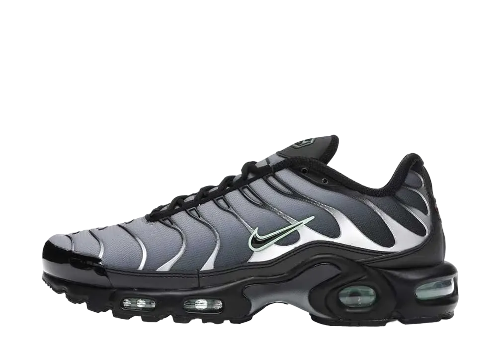 Nike Air Max Plus "Black/Particle Grey/Vapour Green"