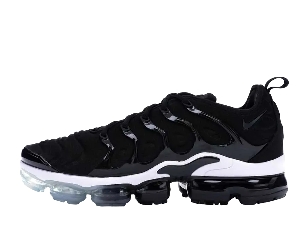 Nike Air VaporMax Plus "Black White"