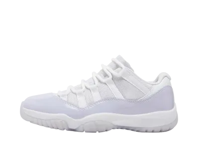 ナイキ ウィメンズ エアジョーダン11 ロー "ピュアバイオレット"