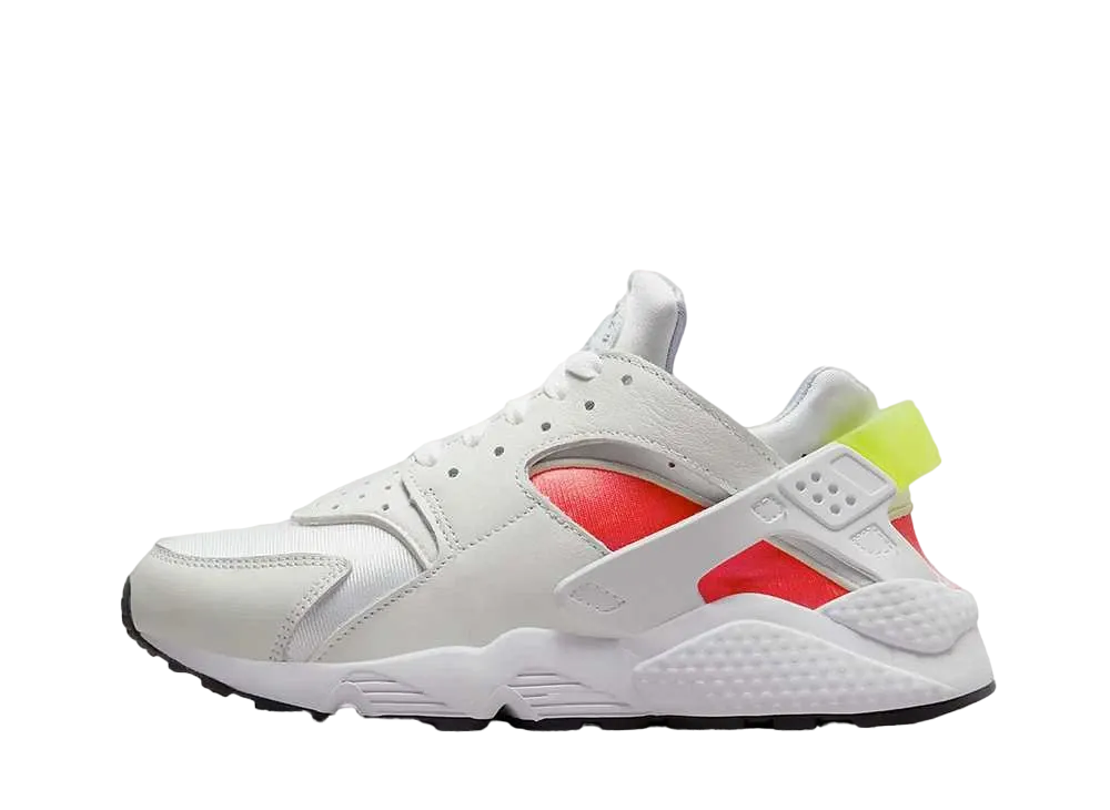 ナイキ ウィメンズ エアハラチ "ホワイト/ボルト"