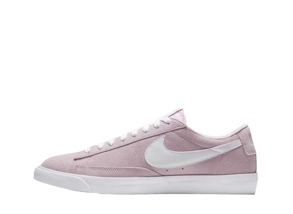 ナイキ ウィメンズ ブレーザー ロー プレミアム "パステルピンク"