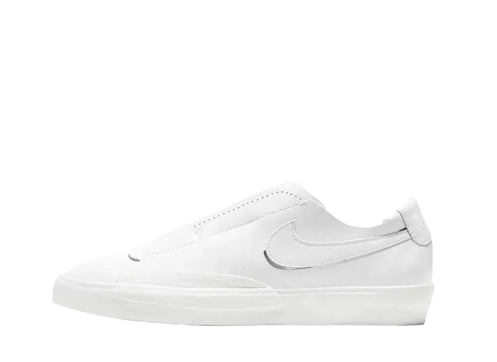 ナイキ ウィメンズ ブレーザー ロー キックダウン "トリプルホワイト"