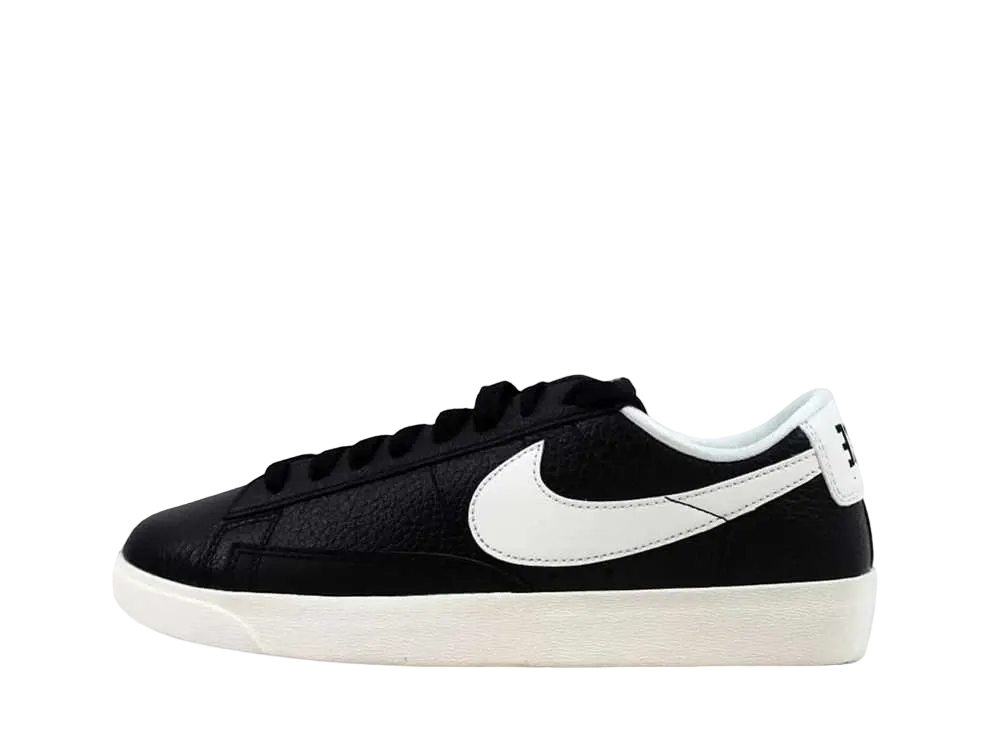 Nike Women's Blazer Low PRM "Black"