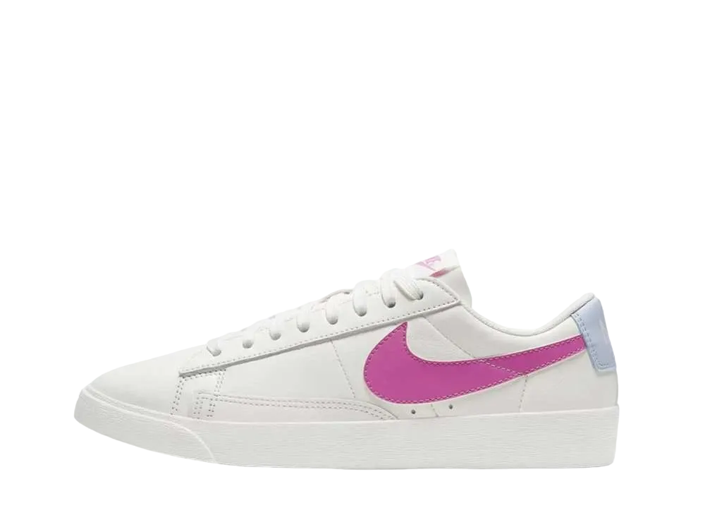 Nike Women's Blazer Low LE "Sail"