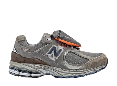 New Balance 2002R "Gray"