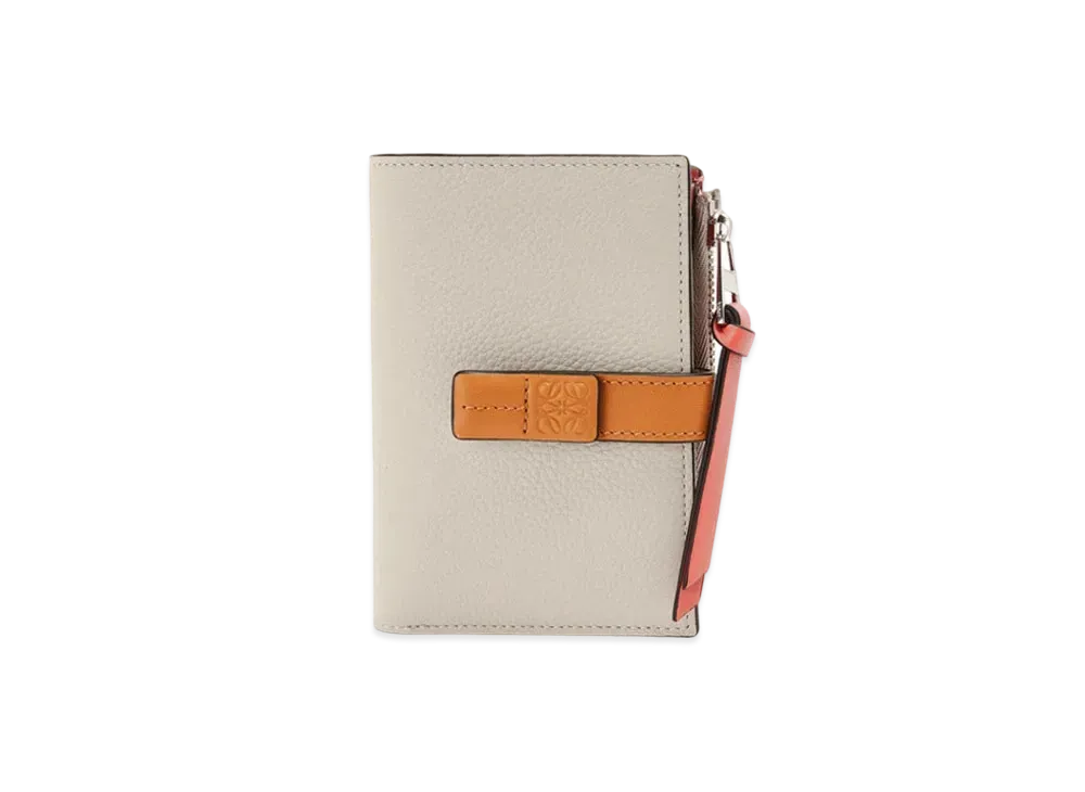 LOEWE Slim Zip Bi-Fold Wallet Soft Grain Calf "Light Oats/Honey"
