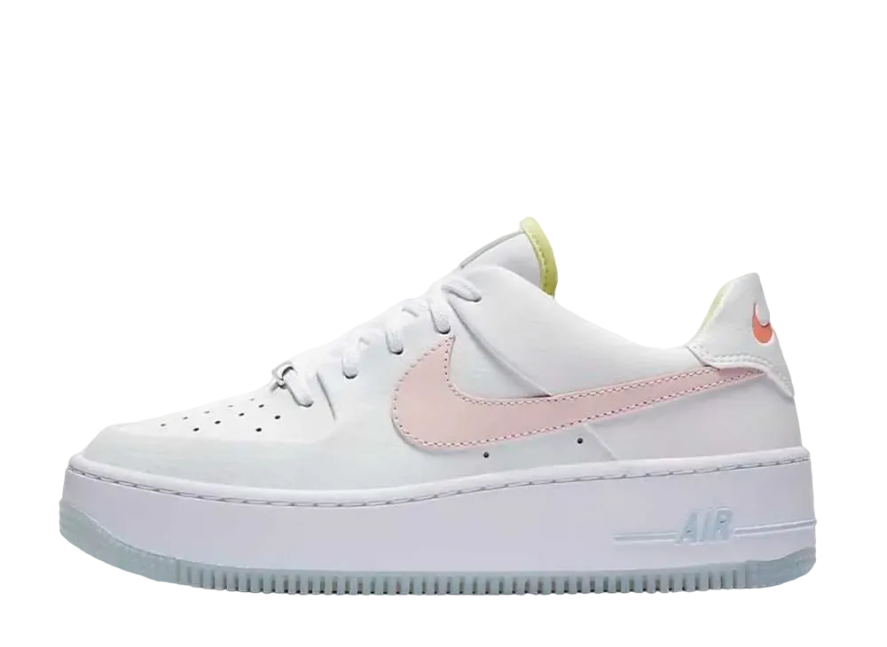 ナイキ ウィメンズ エアフォース 1 ロー "ワン オヴ ワン"