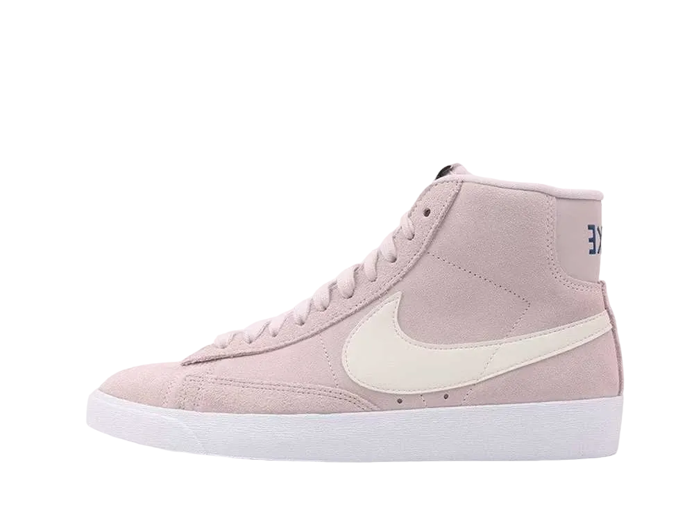ナイキ ウィメンズ ブレーザー ミッド ヴィンテージ "ベアリーローズ"