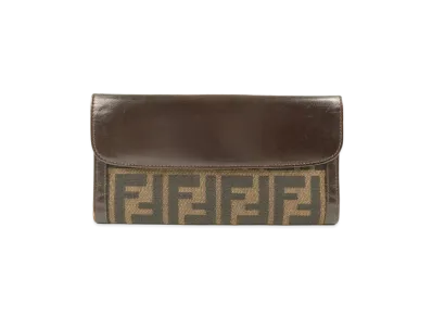 フェンディ(FENDI)スニーカー 人気の新作/中古通販【スニーカー フェンディ(FENDI)スニーカー 人気の新作/中古通販【スニーカー