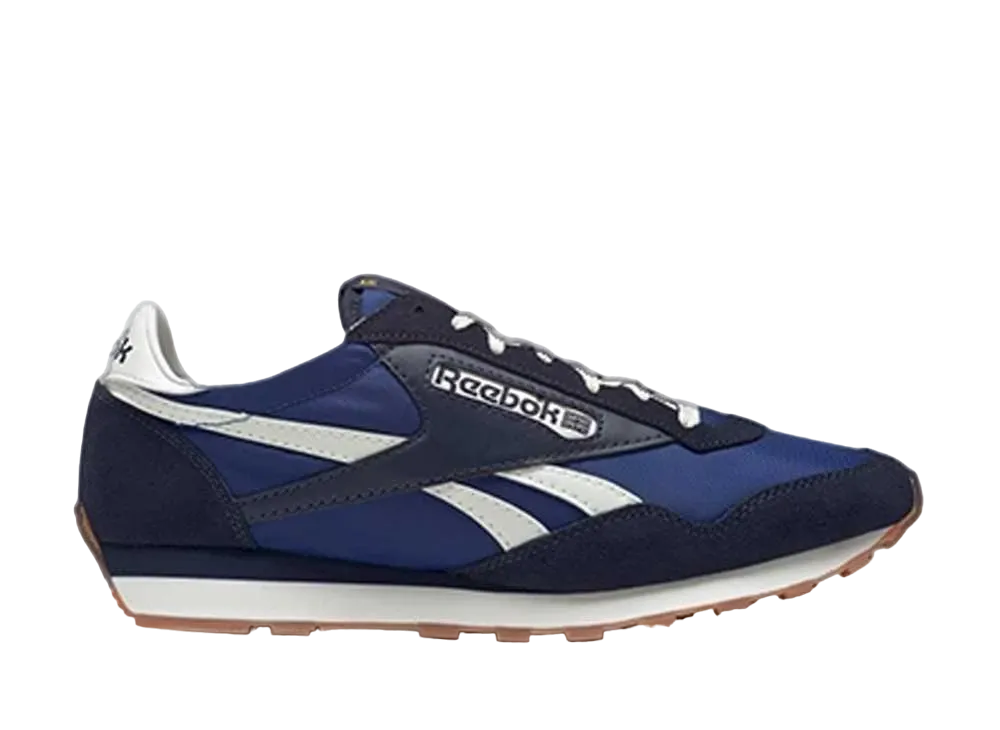 リーボック アズテック 2 "クラシックコバルト/ベクターネイビー/クラシックホワイト"