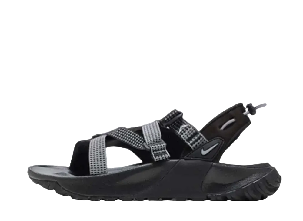 ナイキ オネオンタ "ブラック/ピュアプラチナ/ウルフグレー"